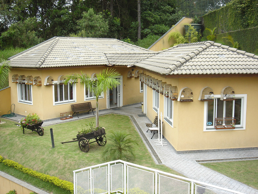 Criadouro de Pássaros